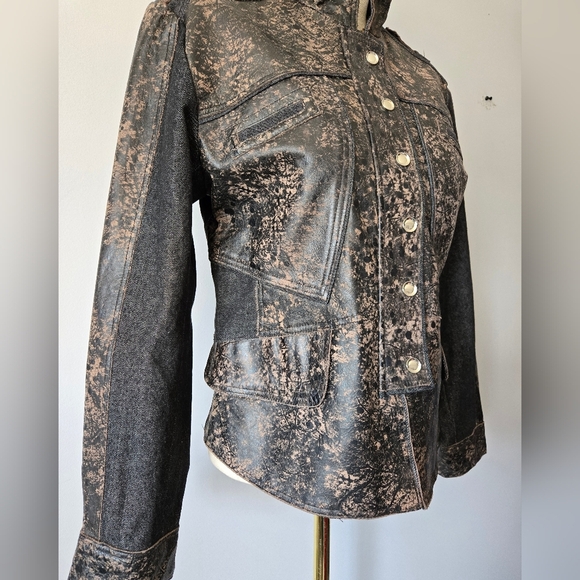 H&D Classic Leather Collection Speckled Leather and Denim Jacket. Size Large - Picture 2 of 16